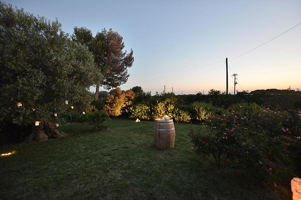 Bed and Breakfast Mazzara Farm Manduria Esterno foto