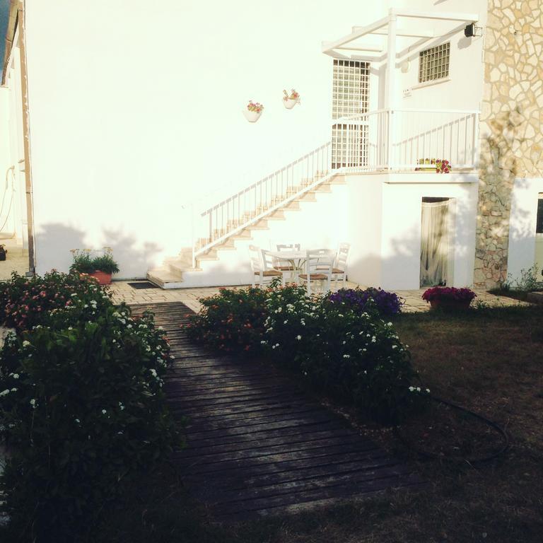Bed and Breakfast Mazzara Farm Manduria Esterno foto